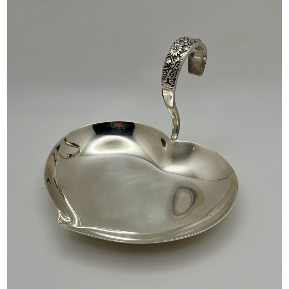 Vintage 1967 Towle Contessina Silver Plated Candy Trinket Heart-Shaped Dish